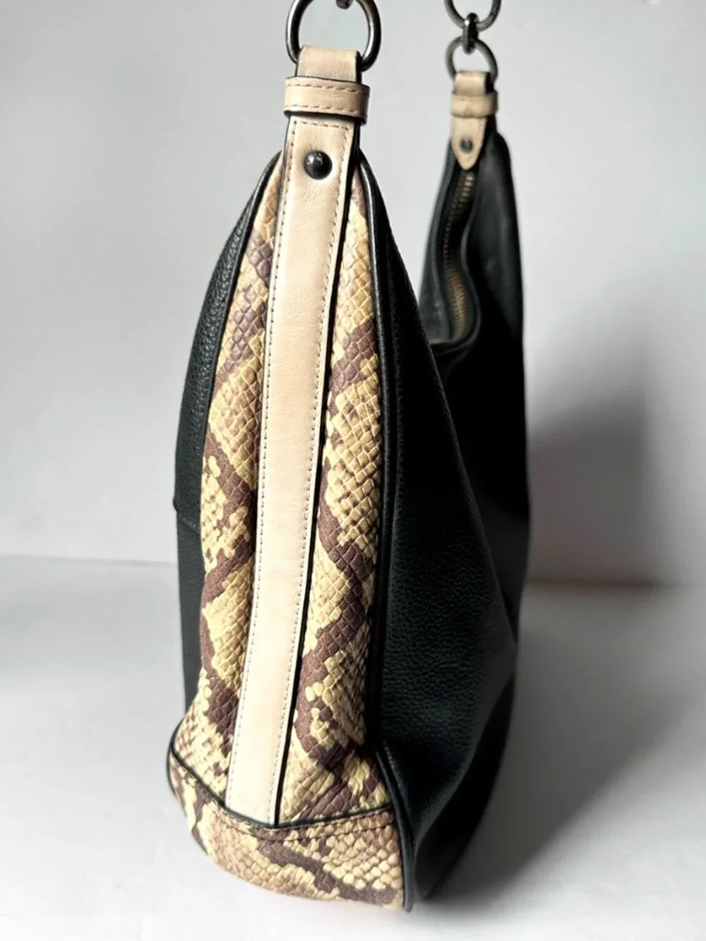 Coach Harley Hobo Crossbody Shoulder Bag Black & Snake Embossed Leather F57503